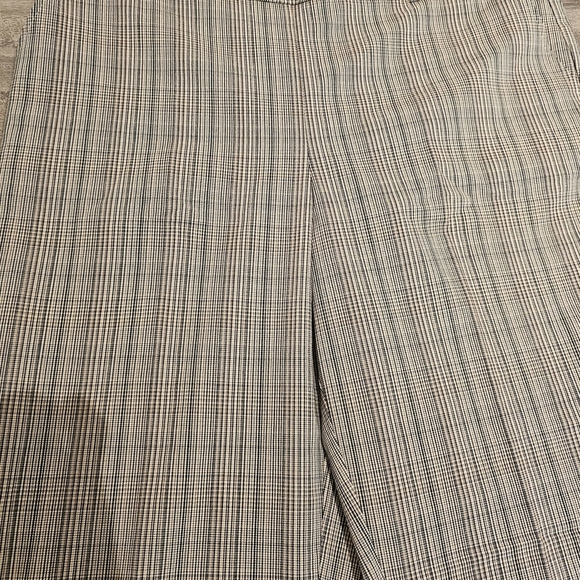 Women Striped Gray Pants - Picture 5 of 7